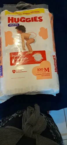 Fralda Huggies Supreme Care TAMANHO M