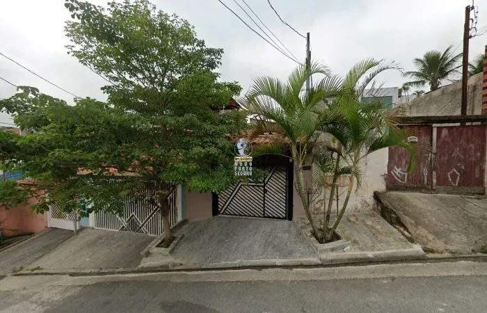 Sobrado a Venda em Guarulhos