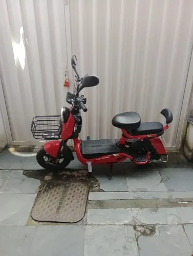 Scooter elétrica