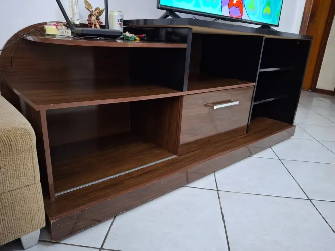 Rack TV