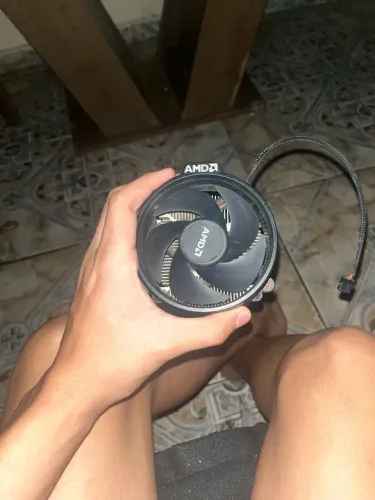 Cooler Original AMD Ryzen ? Usado