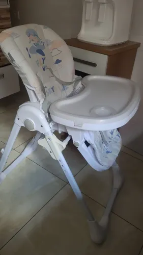 Cadeira de alimentação