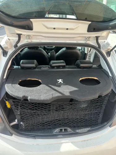 Tampão para Peugeot 208