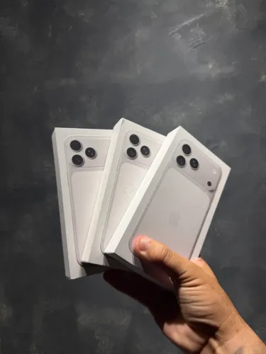 IPHONE 17 PRO MAX 256gb SILVER