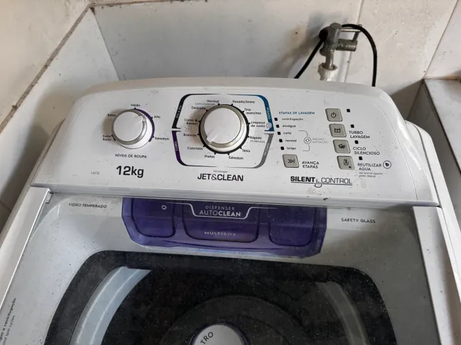 Máquina de lavar Jet Clean silent Control 12 hg