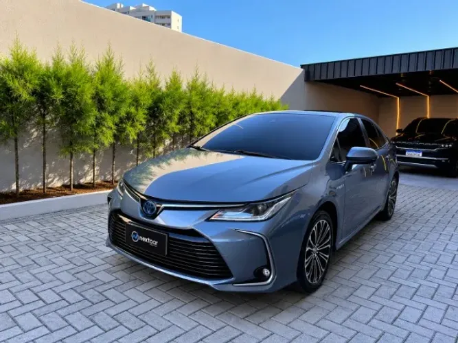 Toyota Corolla Altis Prem. Hybrid 1.8 Flex AUT 2023