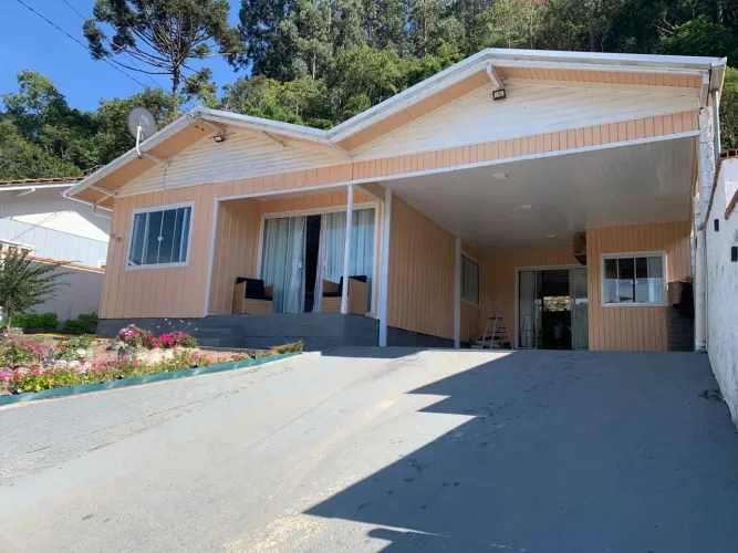 Casa à venda em Alfredo Wagner/S