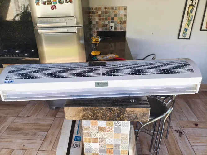 Cortina de Ar Elgin 1,20mts com controle