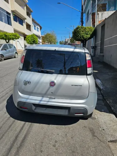 Fiat Uno Attractive 1.0 EVO Fire Flex 8V 5P 2016