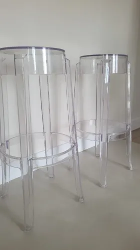 Banqueta de Acrílico