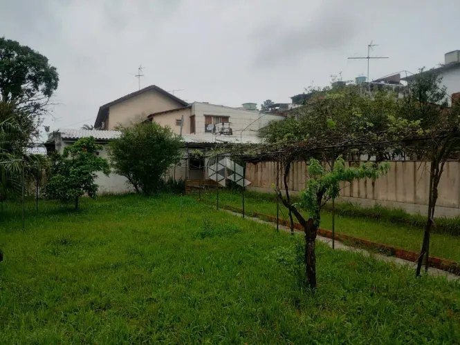 Terreno à venda na Rua Ernesto Pellanda, Vila Jardim, Porto Alegre