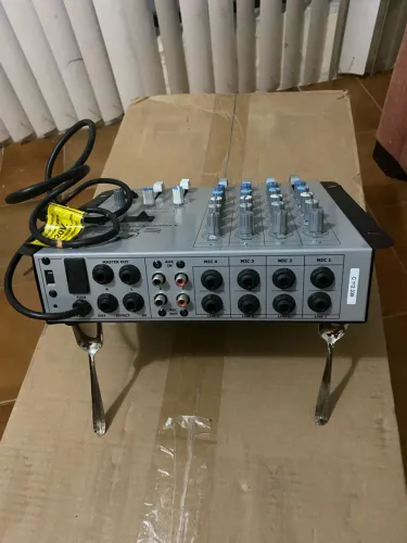 Mesa de som