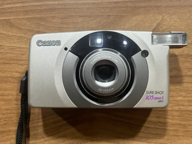 Câmera Analógica Canon Sure Shot 105 Zoom S