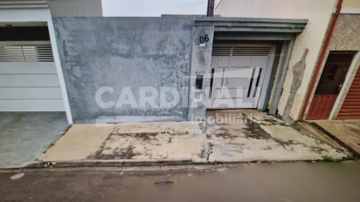 Locação de Casa - Padrão no bairro Jardim São João Batista