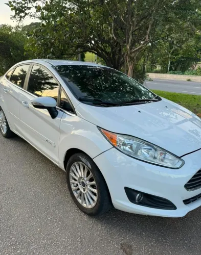Ford Fiesta Sed. Ti./ti.plus1.6 16V Flex Aut. 2015