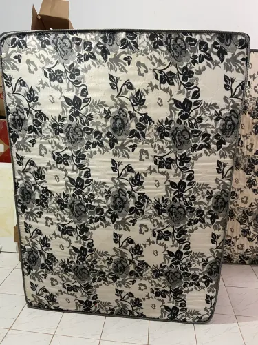 Cama Box Casal Conjugada - Bom Estado