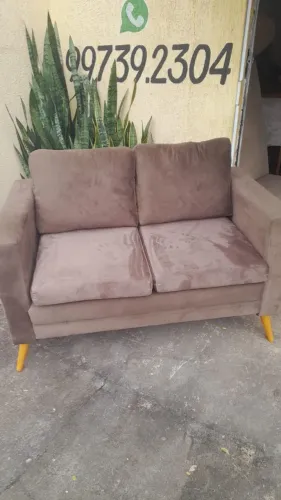 Sofá moderno e Elegante