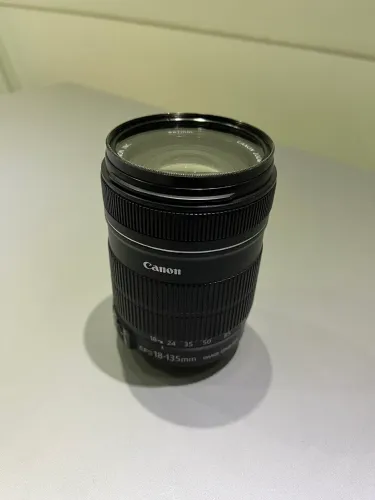 Lente canon 18-135mm 
