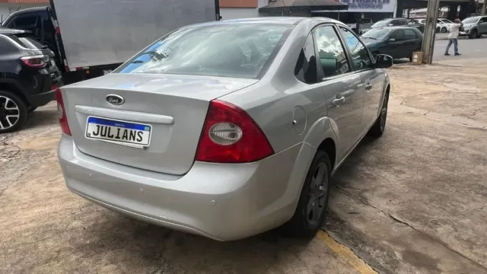 Ford Focus Sedan 2.0 16v/2.0 16V Flex 4P 2011