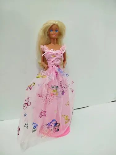 Boneca Barbie Festa de Casamento antiga da Estrela (ver descrição do anúncio)