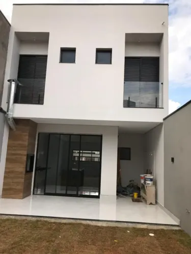 Casa para Venda em Caieiras, Laranjeiras, 3 dormitórios, 3 suítes, 4 banheiros, 2 vagas