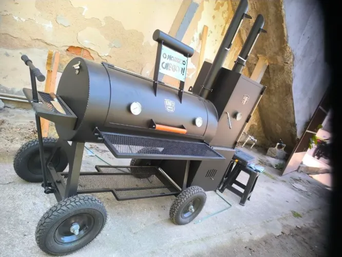? CHURRASQUEIRA PIT SMOKER PROFISSIONAL À VENDA ?