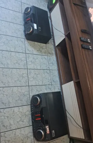 2 Som LG Xboom CL87 2350W Total 4700W