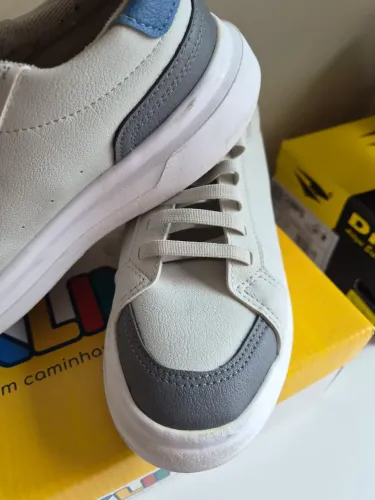 Tenis klin branco e azul 34