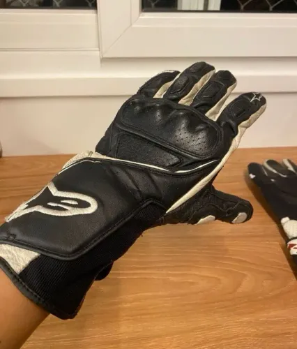 Luva Alpinestar Sp8 V3 Perfeito estado Preto e Branco 