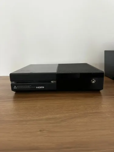 Xbox One Fat 500GB - Excelente Estado | Pronto para Jogar
