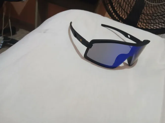 ÓCULOS DE SOL