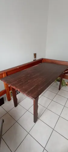 Mesa Retangular Rústica em Madeira Maciça