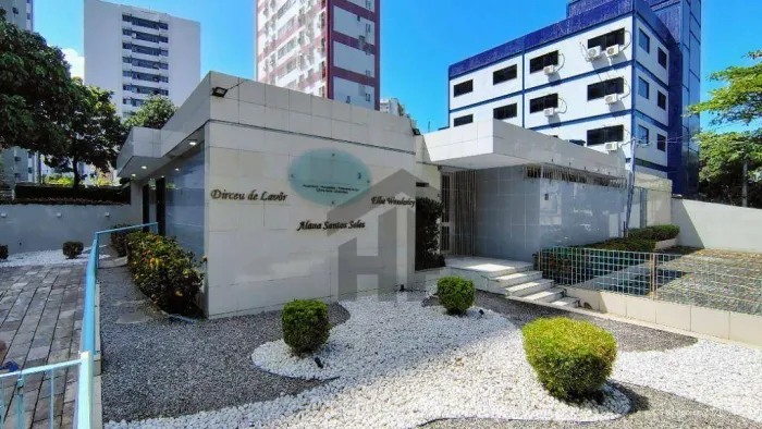 Casa Comercial de 252m² para alugar, localizada no Derby, Recife - Pe.