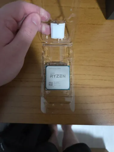 RYZEN 7 5700