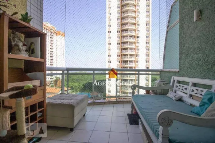 Apartamento Duplex 2 Quartos (2 suítes), Vista Mar e Clube Privativo com piscina, churrasq