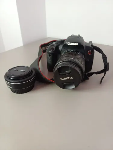 Canon t5i - lente kit + 24mm