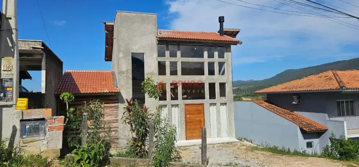 Casa em Antônio Carlos