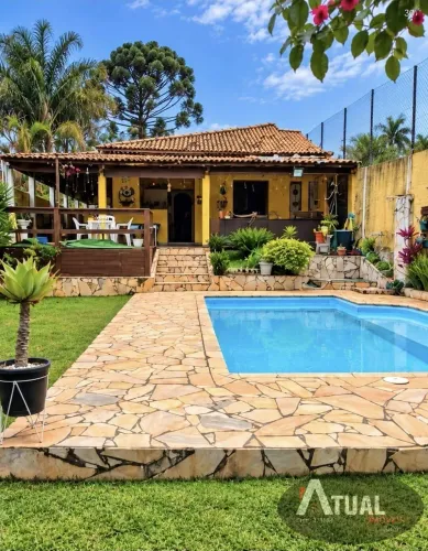 Linda casa a venda em Mairiporã terra preta.
