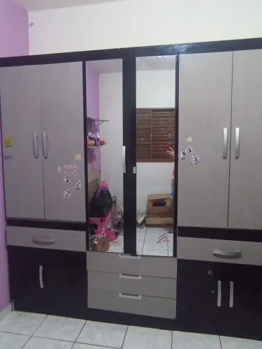 Guarda roupa casal 