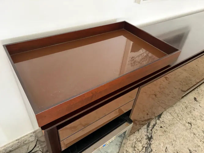 Vendo móvel tipo Buffet em madeira R$1900,00