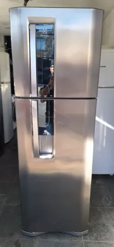 Geladeira duplex Electrolux