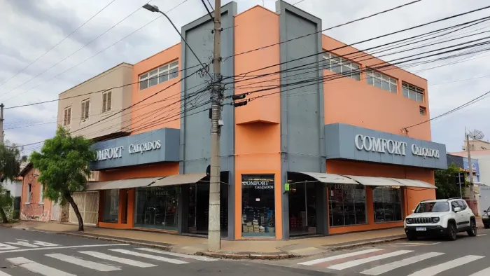 Ponto Comercial para Locação em Indaiatuba, Centro, 2 dormitórios, 1 suíte, 4 banheiros, 2