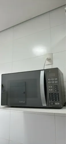 Microondas Cônsul espelhado 20L -110v