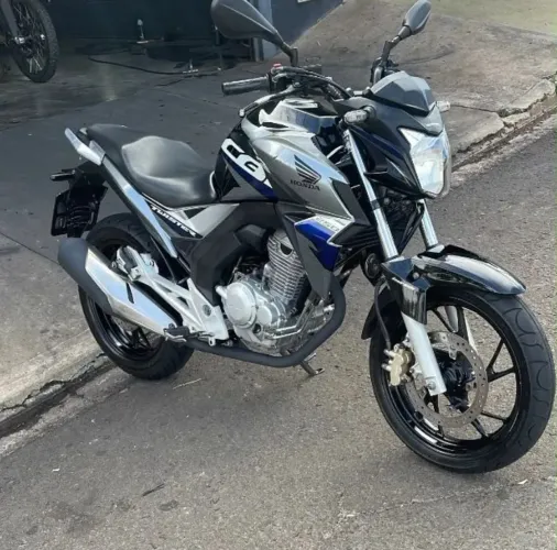 TWISTER 250cc