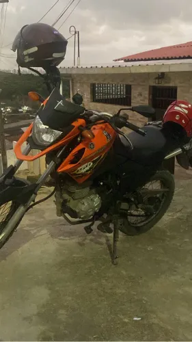 Crosser 