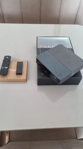Projetor formovie S5 + firetv stick