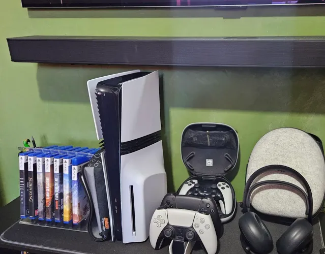 [IMPECÁVEL] PS5 Pro Setup Máximo: 3 Controles (1 Edge), Pulse Elite, Leitor e Jogos