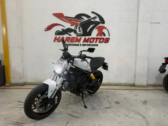Ducati MONSTER 797 Gasolina Manual FINANCIA !