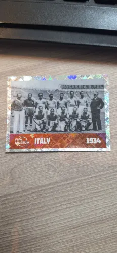 Figurinha Brilhante FWC 9 Itália 1934 Álbum Copa 2026