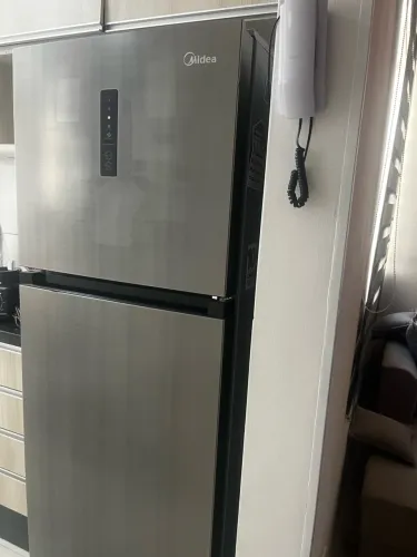 Geladeira Midea 400L